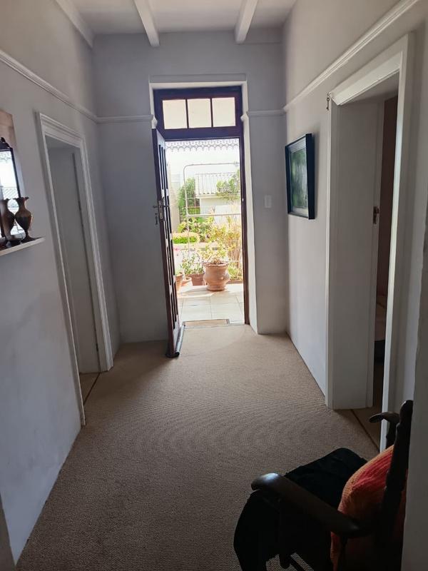 4 Bedroom Property for Sale in Albertinia Western Cape